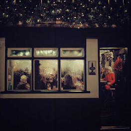Pub on Christmas,